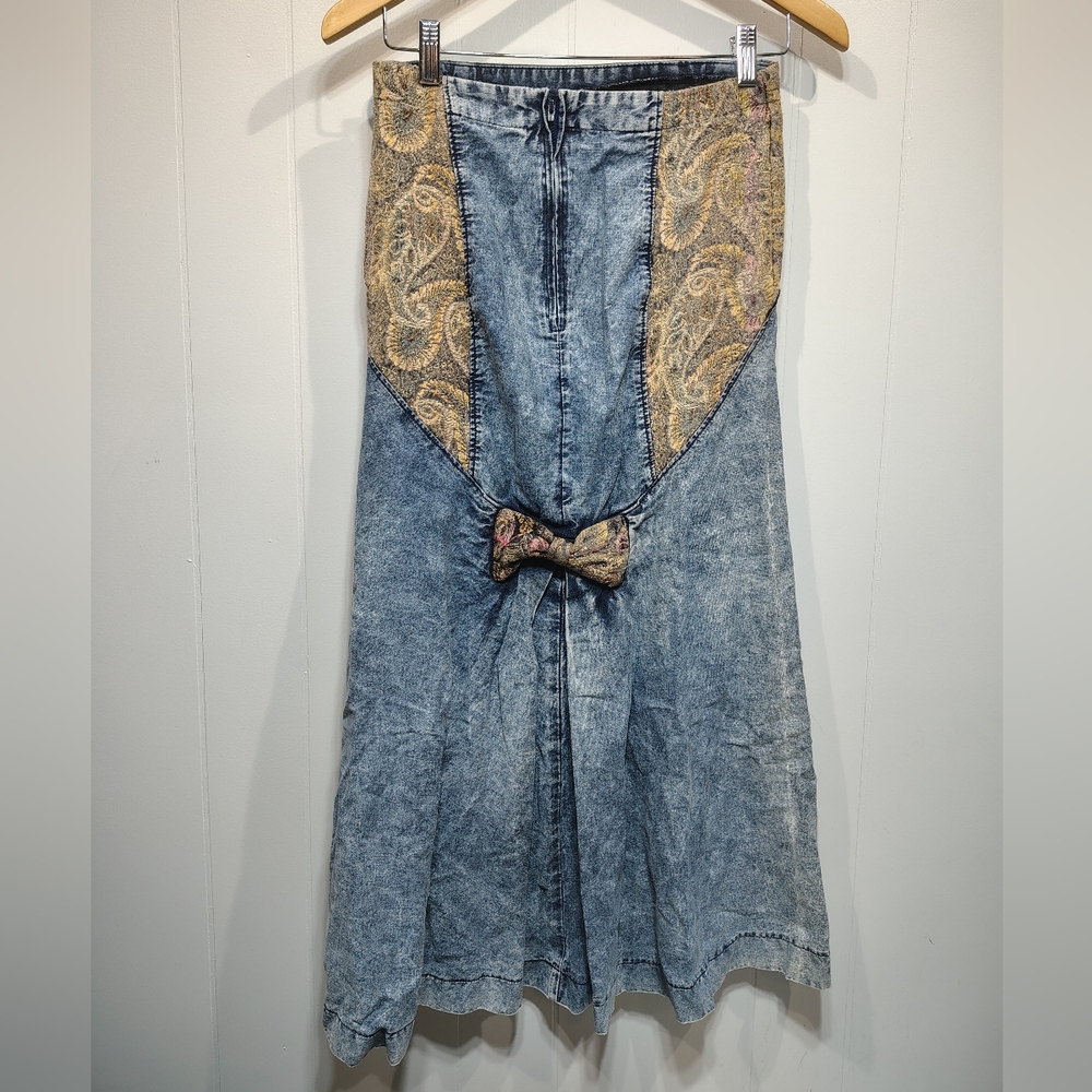 Bonnie Foi Denim Skirt Bow Size 9 Tapestry Jaquard Vintage